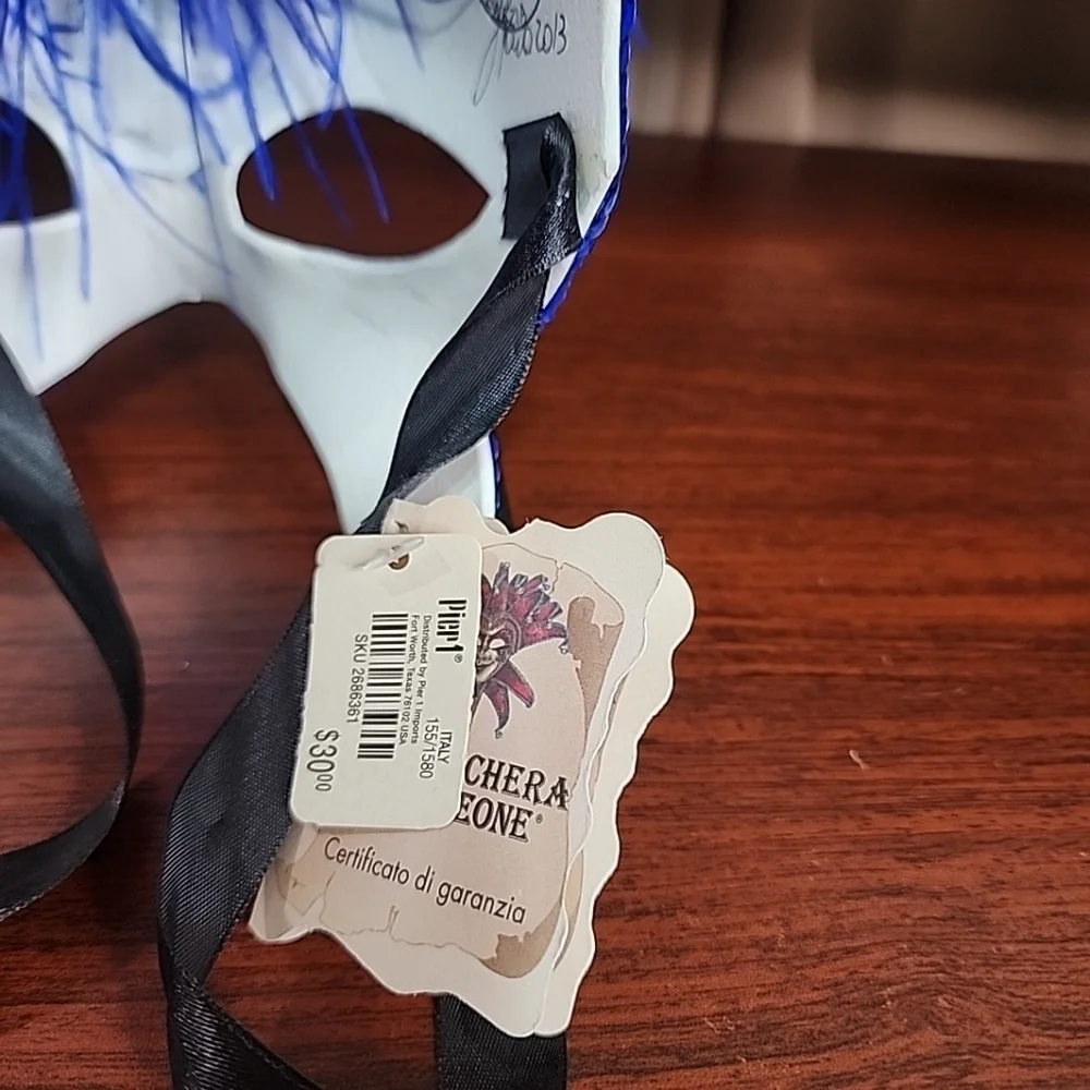Pier 1 Italian Womens Masquerade Mask... signed 2013